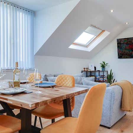Cherryville Street Apartment Белфаст Екстериор снимка