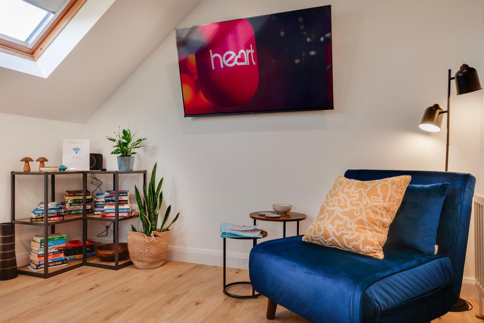 Cherryville Street Apartment Белфаст Екстериор снимка