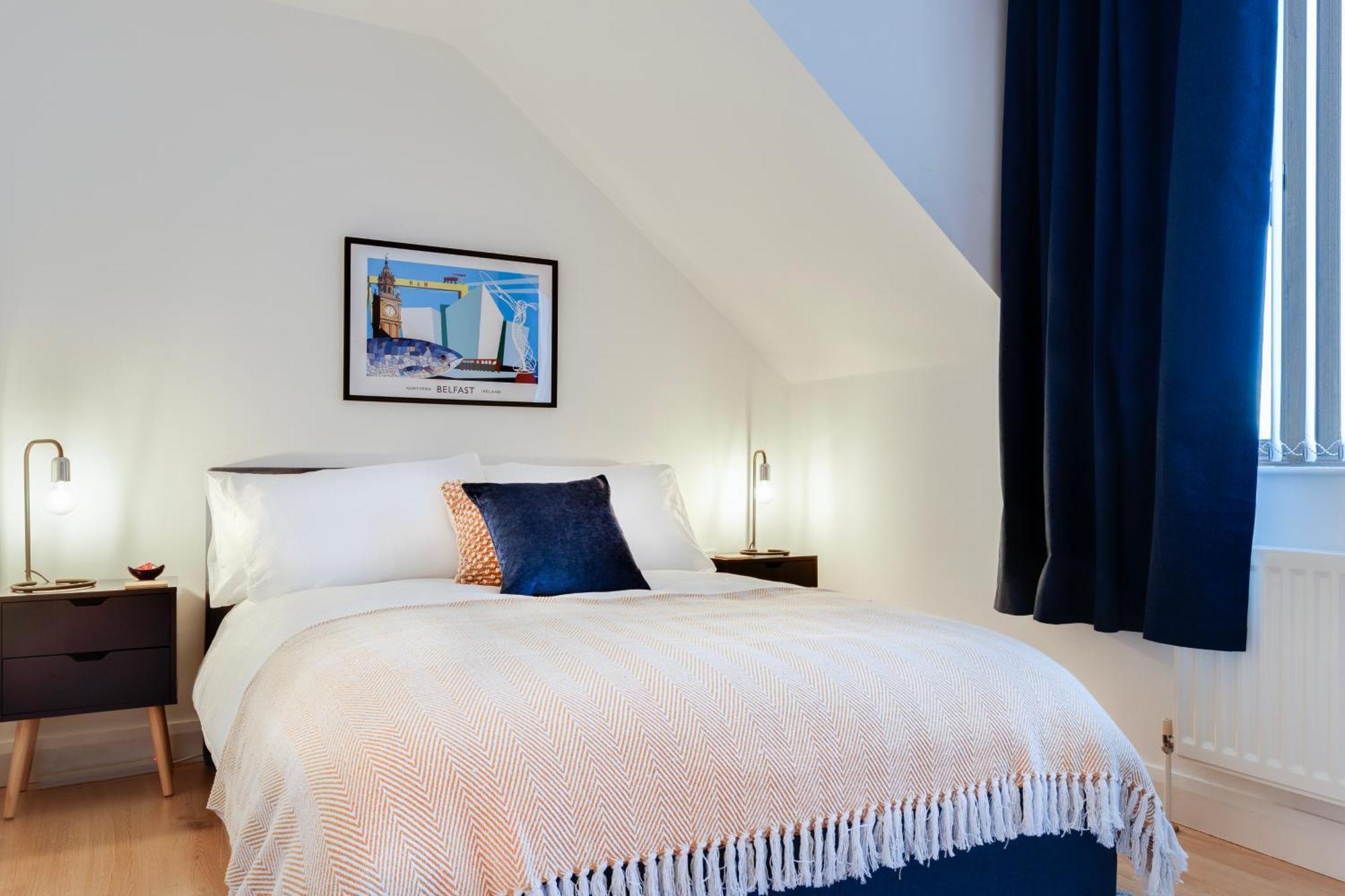Cherryville Street Apartment Белфаст Екстериор снимка